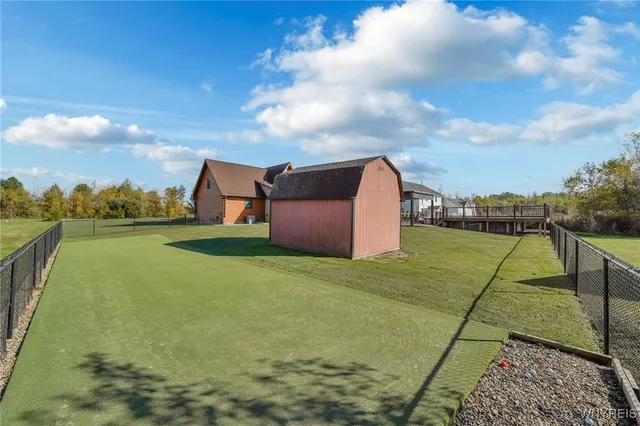 $635,000 | 6890 Heise Road, Clarence, NY 14032