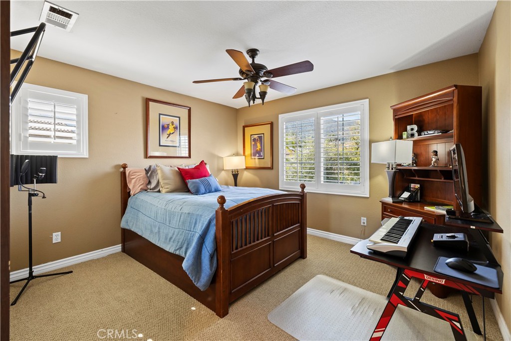 4375 Leonard Way Corona, CA 92883 - Photo 25 of 49 Upstairs bedroom #1