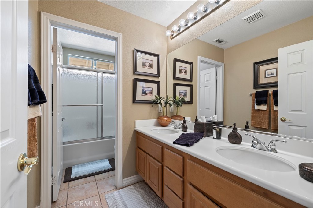 4375 Leonard Way Corona, CA 92883 - Photo 28 of 49