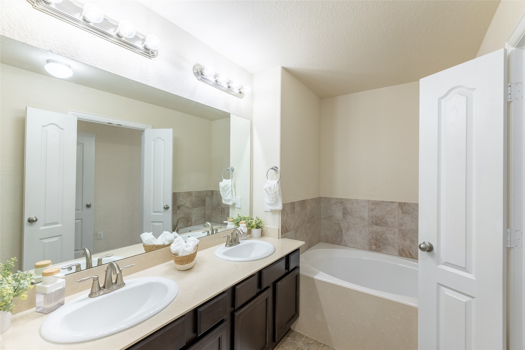 11413 Hackmatack Way Houston, TX 77066 - Photo 26 of 33