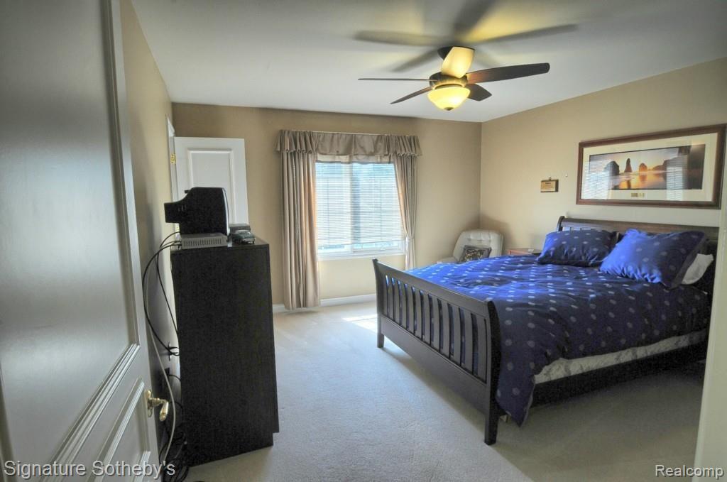 5645 Murfield Drive Rochester, MI 48306 - Photo 21 of 32 2nd_Bedroom.jpg