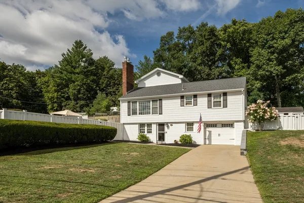 $1,190,000 | 85 Farm Street, Wakefield, MA 01880