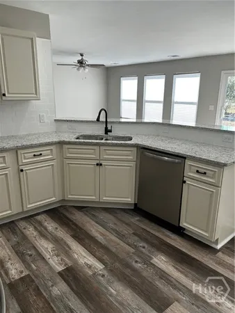 $2,100 | 339 Hitching Post Lane, Pooler, GA 31322