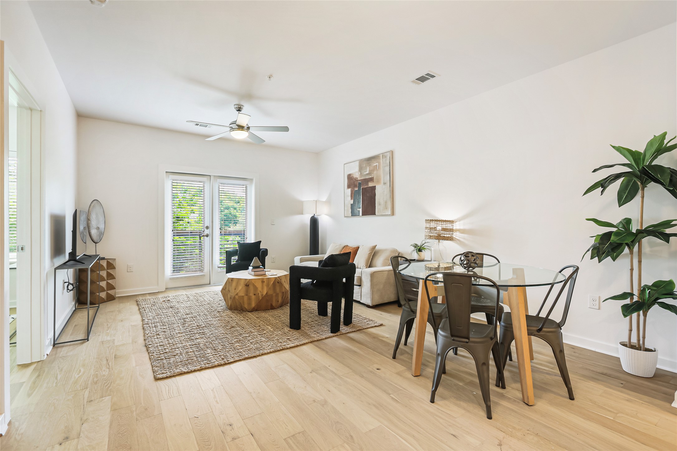 2505 Thornton Road, Unit 3201 Austin, TX 78704 - Photo 4 of 24