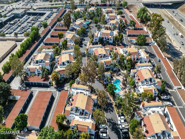 $440,000 | 1158 Tivoli Lane, Unit 172, Simi Valley, CA 93065