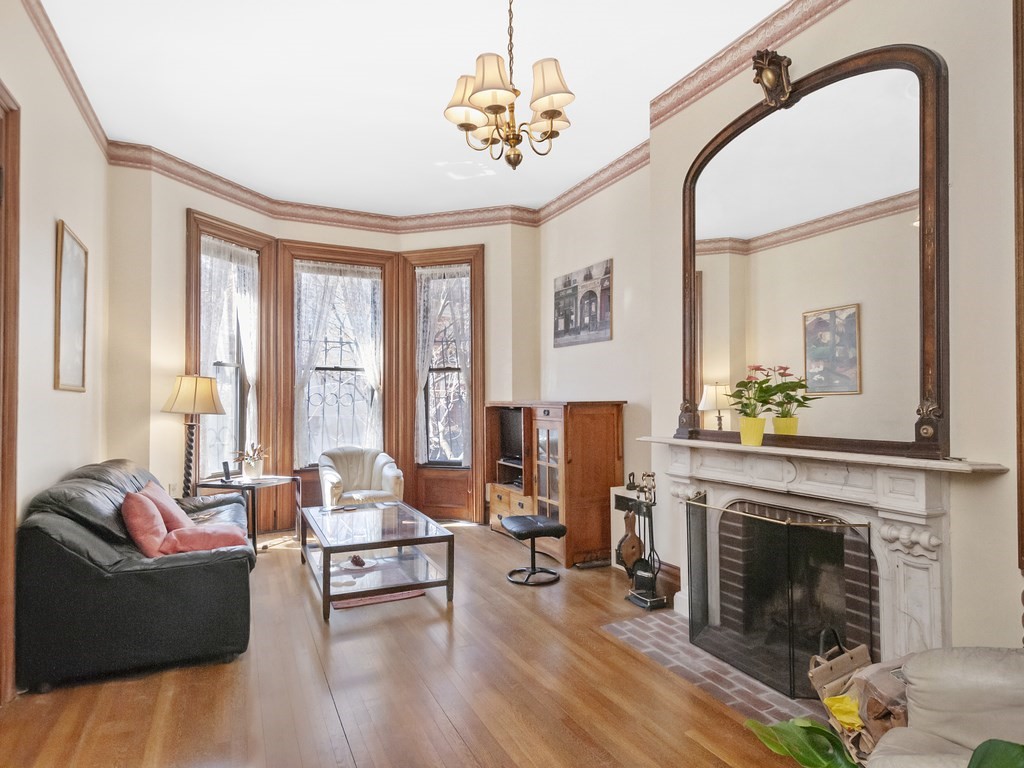 23 Braddock Park, Unit 2 Boston, MA 02116 - Photo 4 of 27