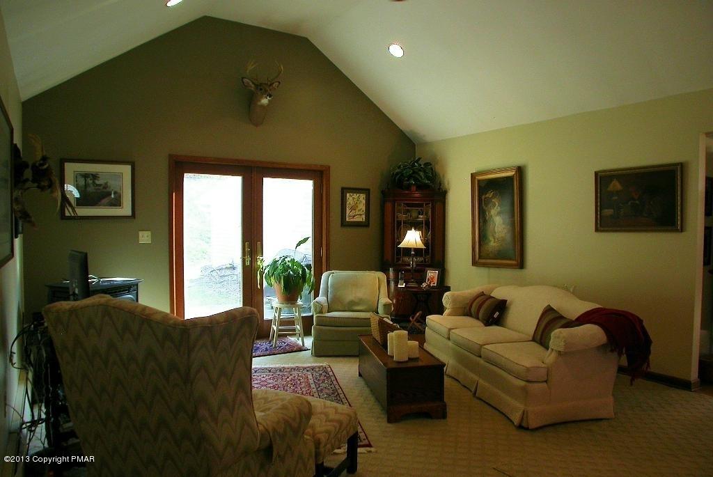 1001 Running Valley Road Stroudsburg, PA 18360 - Photo 14 of 30 Living Room 2
