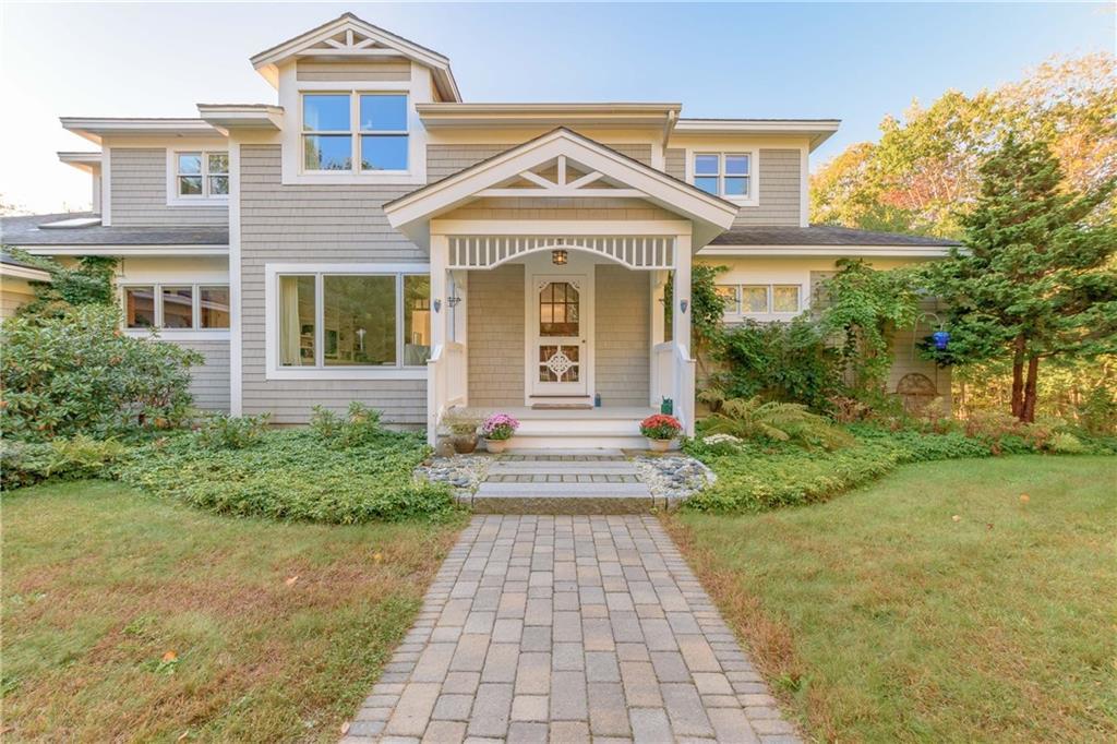 106 Ravine Drive Cumberland Foreside, ME 04110 - Photo 5 of 29 Anastos built quality thoughout with...