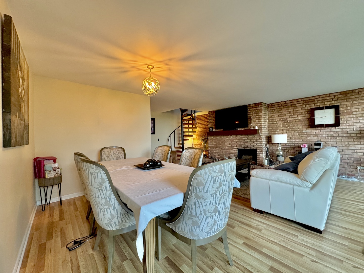 5600 Hillcrest Lane, Unit 3D Lisle, IL 60532 - Photo 15 of 25