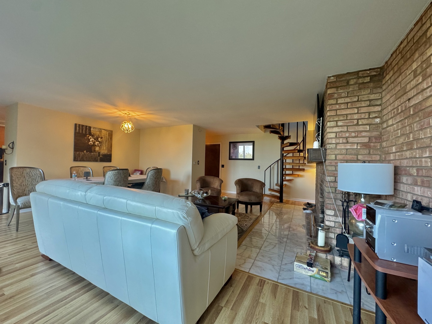 5600 Hillcrest Lane, Unit 3D Lisle, IL 60532 - Photo 10 of 25