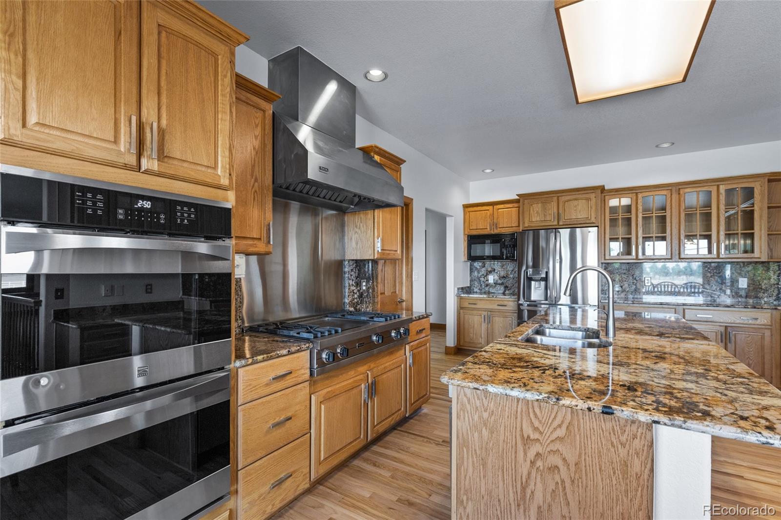 1050 South Manila Road Bennett, CO 80102 - Photo 5 of 50