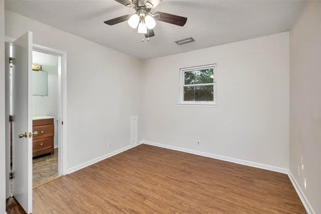 $555,000 | 239 Broadway Street, St. Simons Island, GA 31522