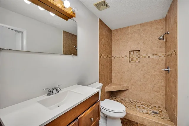 $555,000 | 239 Broadway Street, St. Simons Island, GA 31522