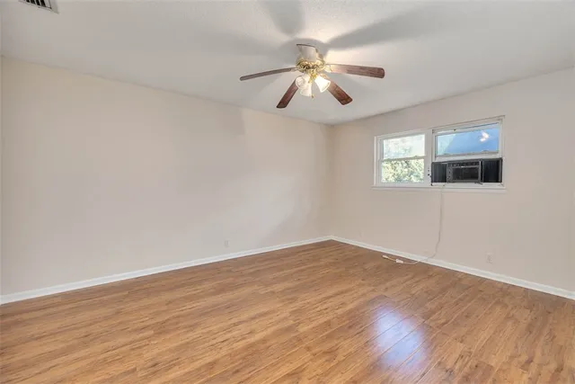 $555,000 | 239 Broadway Street, St. Simons Island, GA 31522