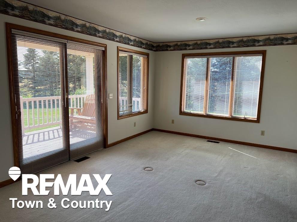 7974 East Burt Road Birch Run, MI 48415 - Photo 11 of 47 50124260-10.JPG