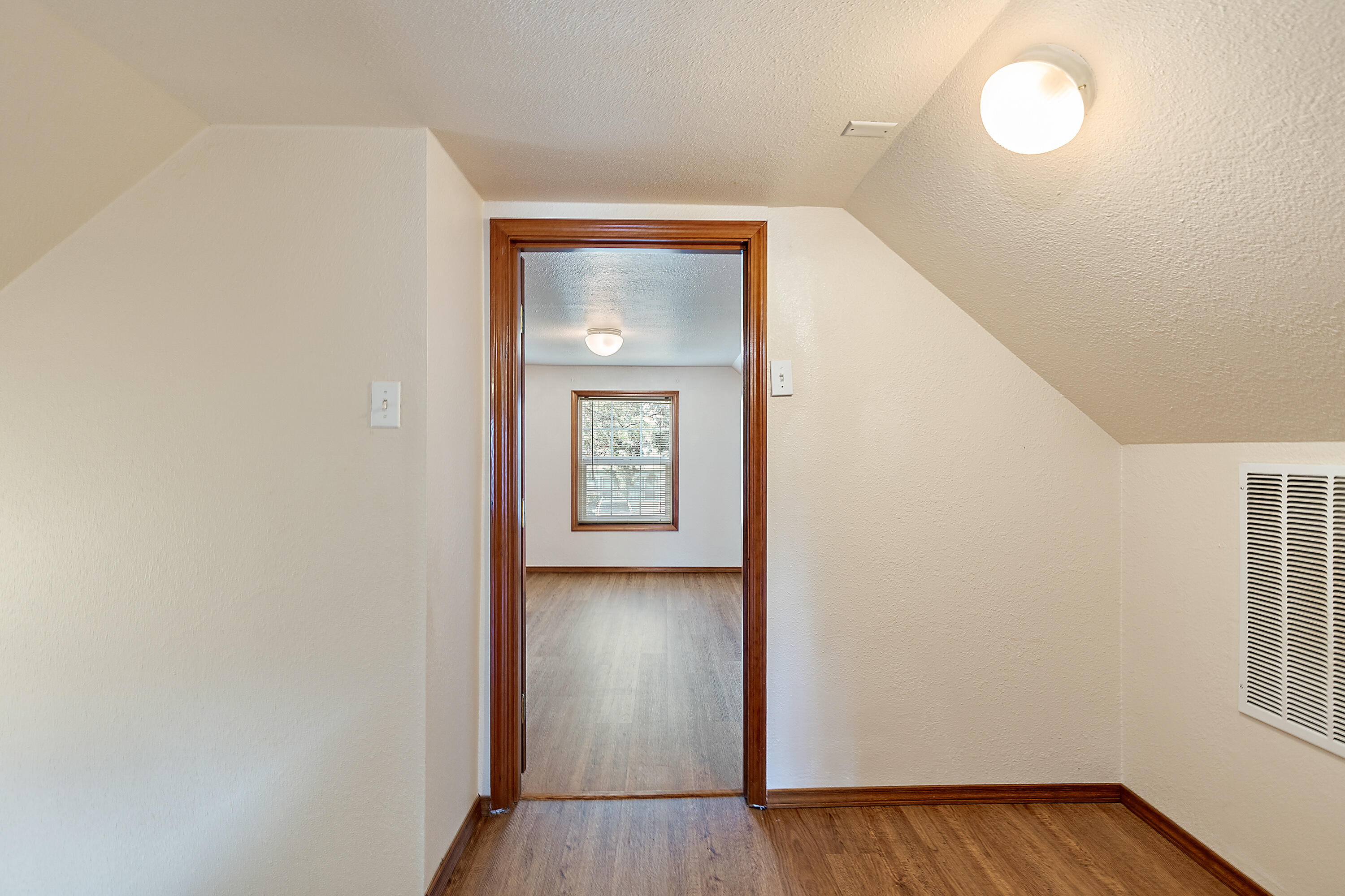 118 South Stage Road Medford, OR 97501 - Photo 37 of 45 37_SS_37