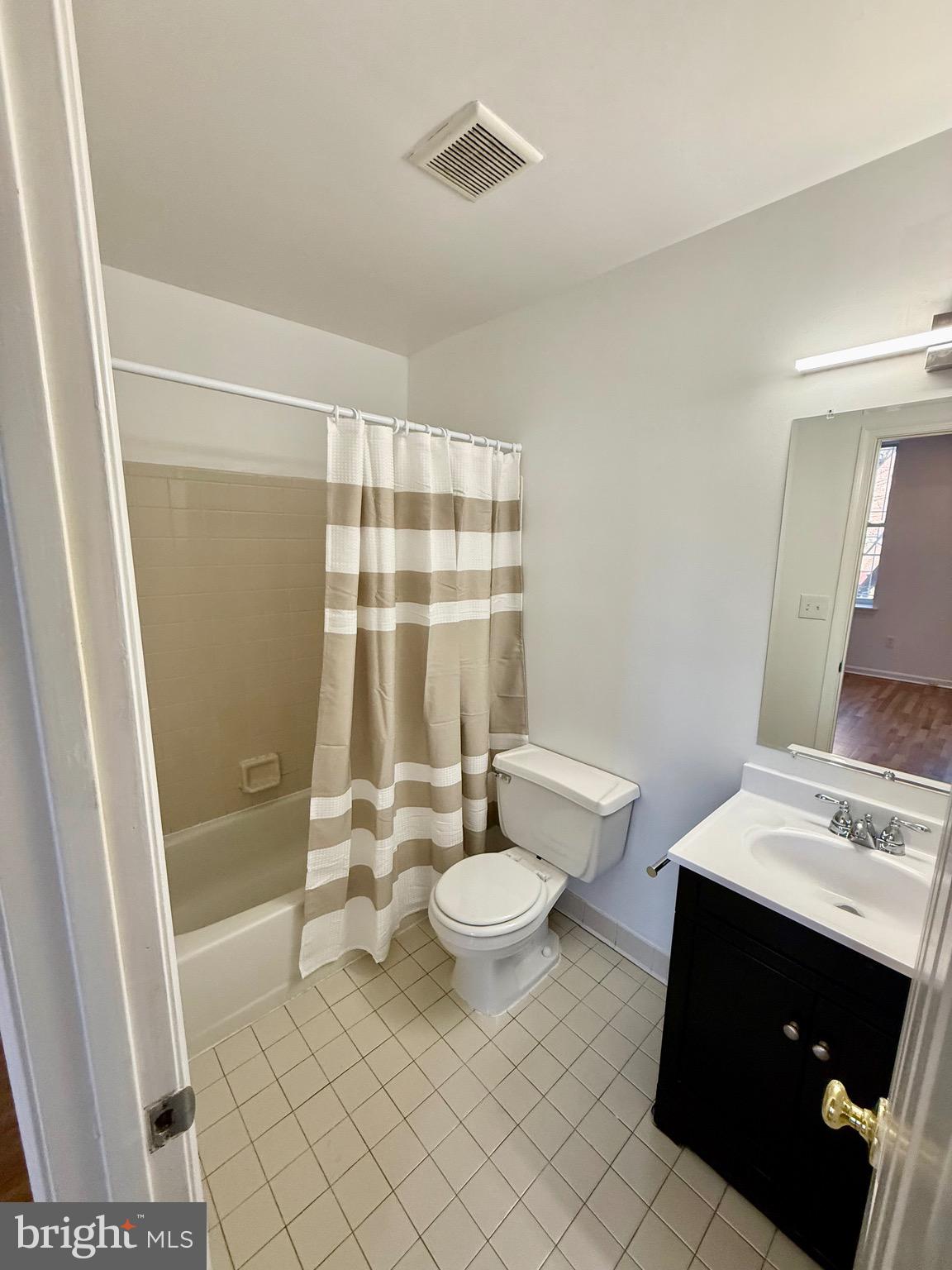 1211 Q Street Northwest Washington, DC 20009 - Photo 18 of 22