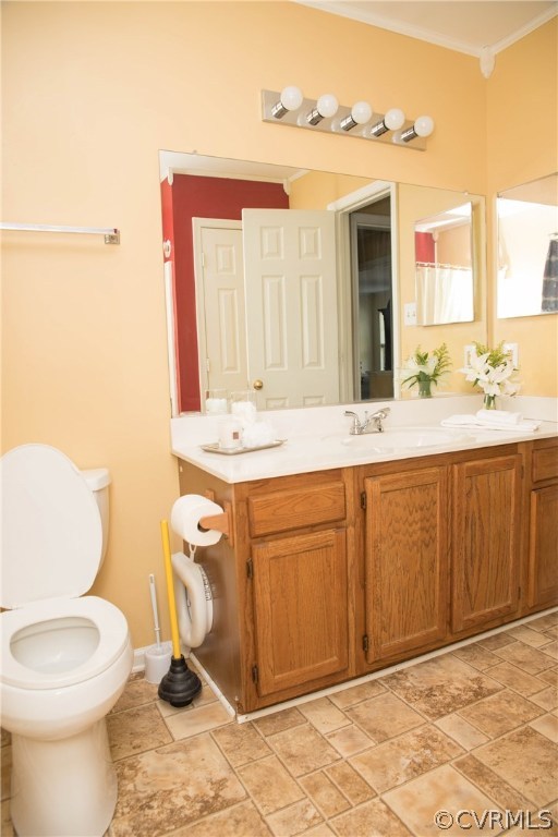 3200 Ransom Hills Road Richmond, VA 23237 - Photo 19 of 20 a bathroom with a sink toilet and mirror