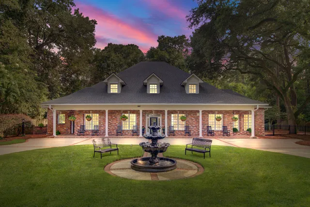 $1,395,000 | 113 Tea Farm Road, Summerville, SC 29483