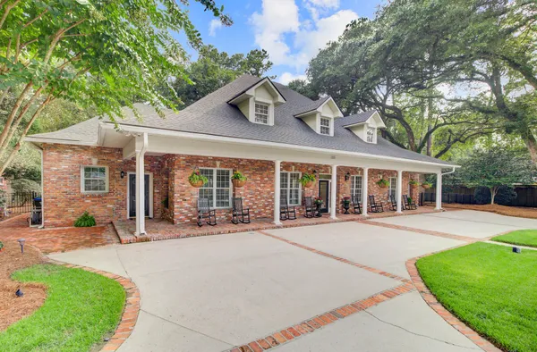 $1,395,000 | 113 Tea Farm Road, Summerville, SC 29483