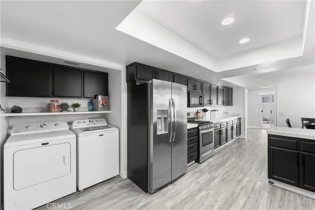 $699,999 | 9228 Ventana Lane, North Hills, CA 91343