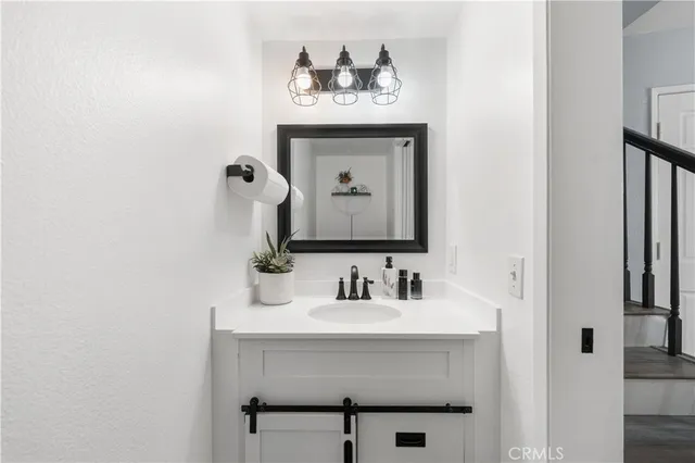 $699,999 | 9228 Ventana Lane, North Hills, CA 91343