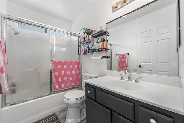 $699,999 | 9228 Ventana Lane, North Hills, CA 91343