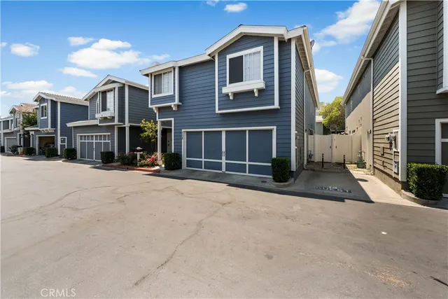 $699,999 | 9228 Ventana Lane, North Hills, CA 91343