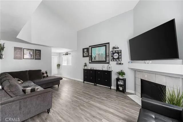 $699,999 | 9228 Ventana Lane, North Hills, CA 91343