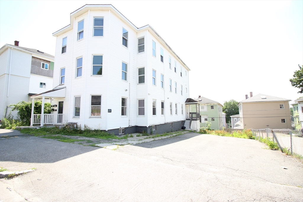 82 Fox Street, Unit 2 Worcester, MA 01604 - Photo 1 of 16