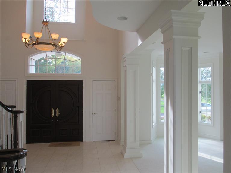 13703 West Lake Road Vermilion, OH 44089 - Photo 2 of 21 Gallery Image 2