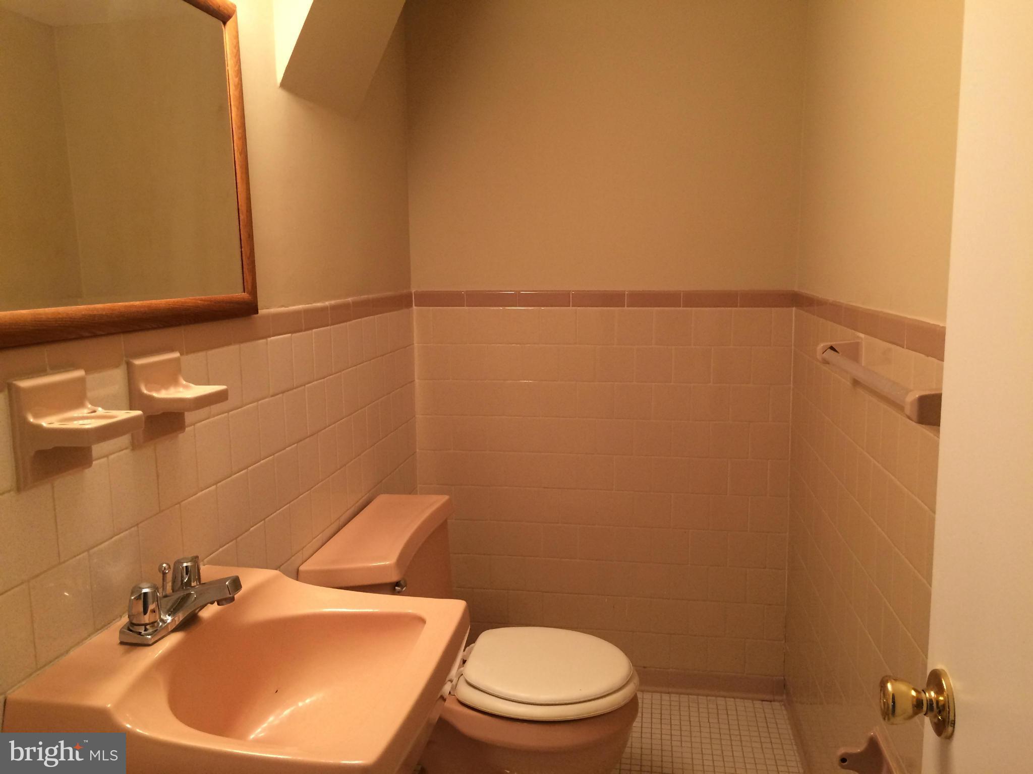 4710 Newman Road Temple Hills, MD 20748 - Photo 21 of 21 Bath
