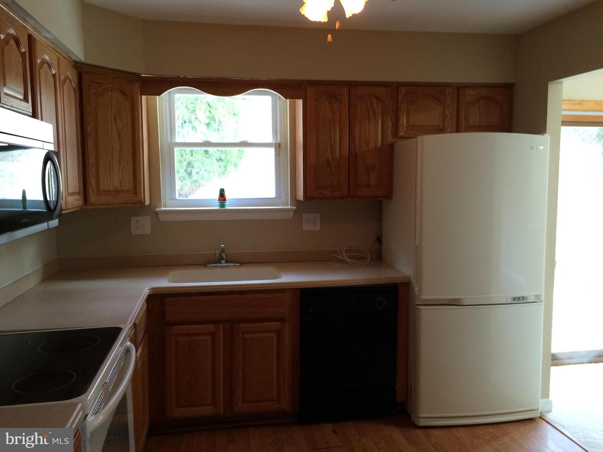 4710 Newman Road Temple Hills, MD 20748 - Photo 7 of 21 Kitchen