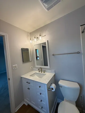 en empty room with windows