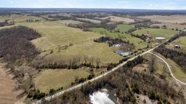 $464,760 | Southeast 95th Road Southeast, Agency, MO 64401