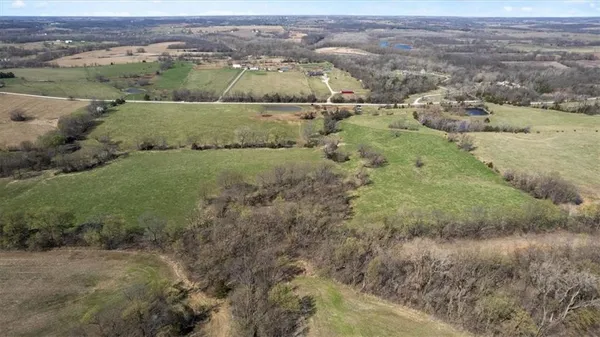 $464,760 | Southeast 95th Road Southeast, Agency, MO 64401