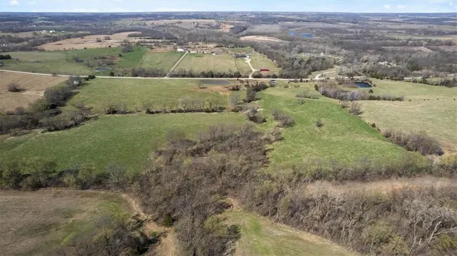 $464,760 | Southeast 95th Road Southeast, Agency, MO 64401