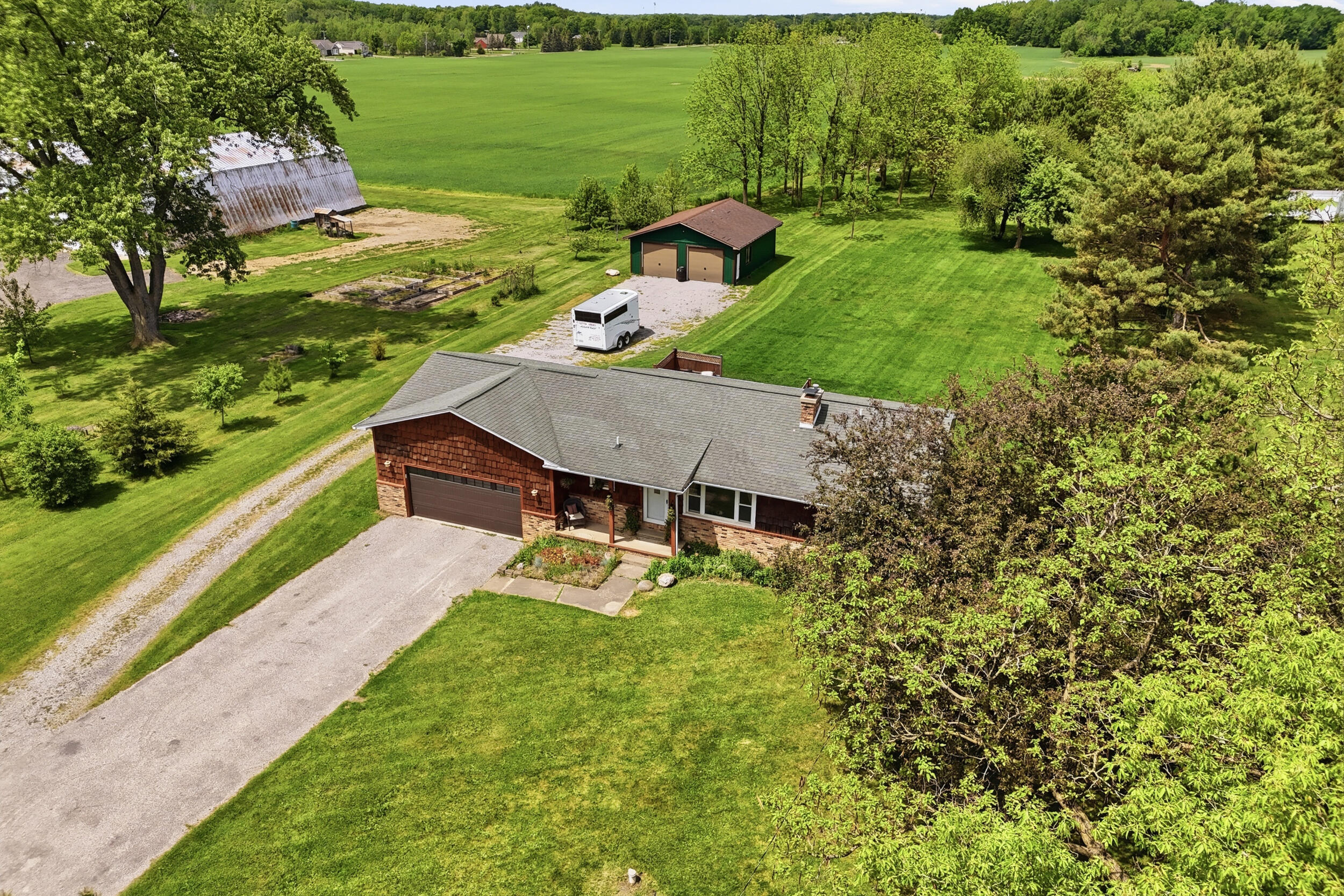 5430 Cook Road Swartz Creek, MI 48473 - Photo 5 of 39 Cook Rd Drone 2
