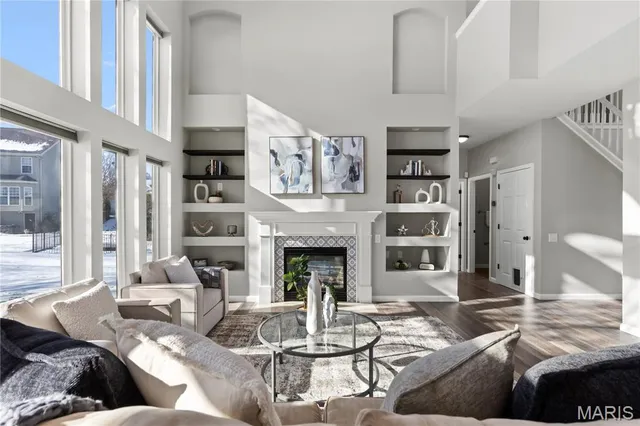 $499,900 | 5 Scotland Court, Dardenne Prairie, MO 63368