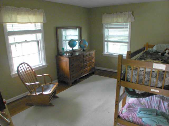 2712 York Road Columbus, OH 43221 - Photo 11 of 15