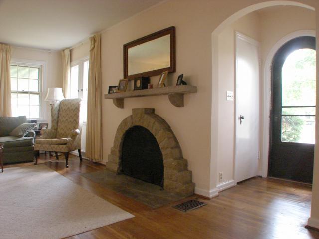 2712 York Road Columbus, OH 43221 - Photo 5 of 15
