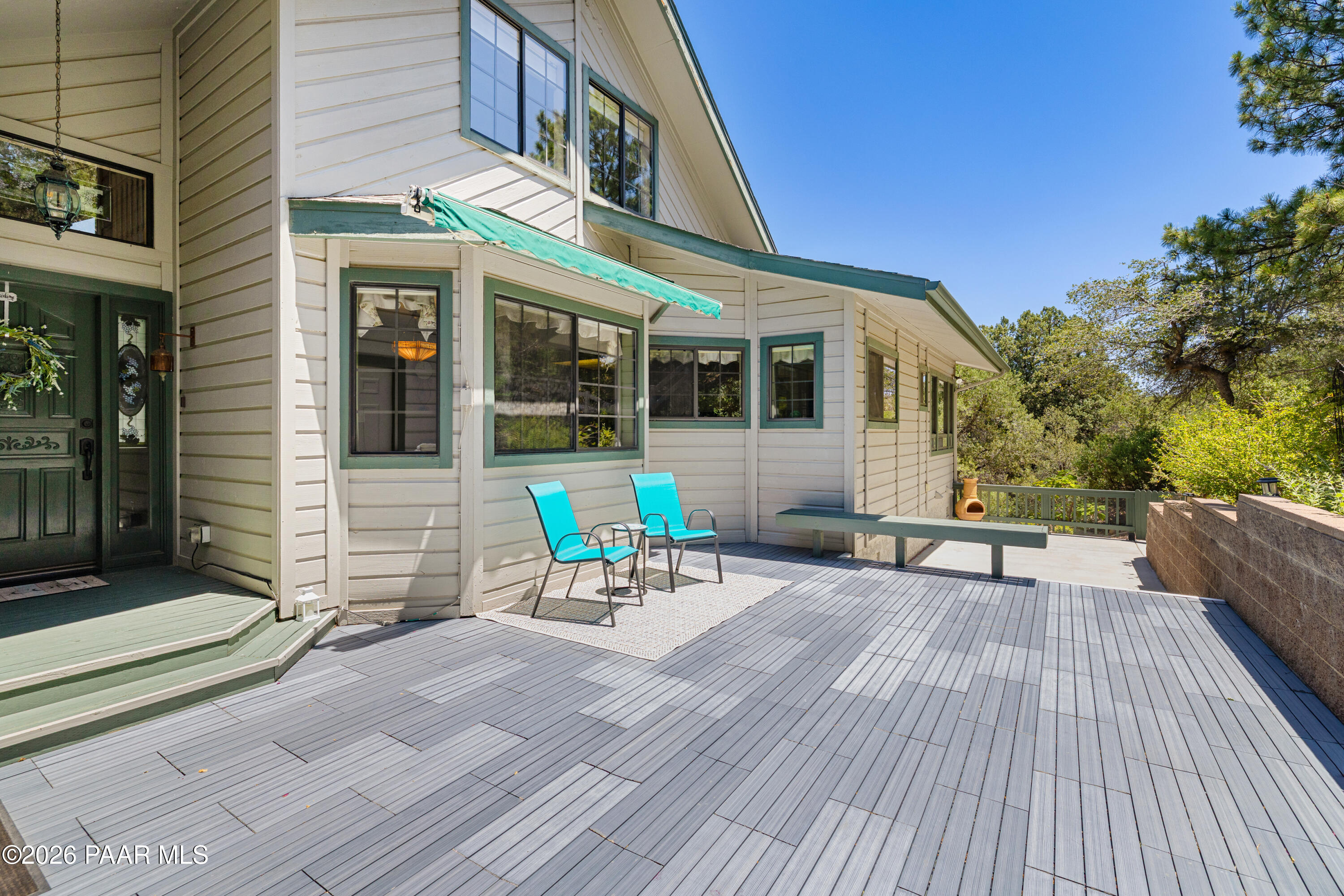 1289 Manzanita Hill Road Prescott, AZ 86303 - Photo 5 of 64 Front patio