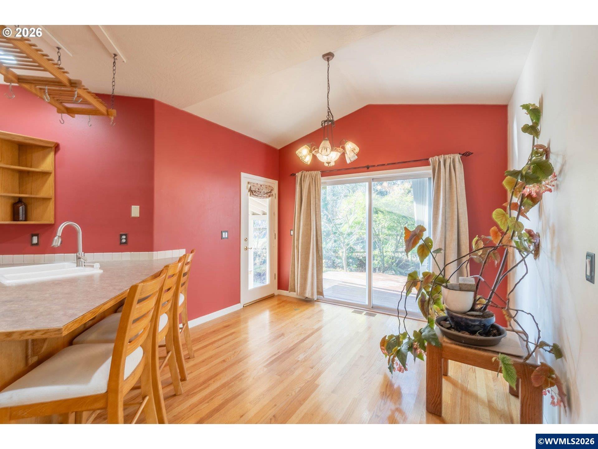 4366 Berry Lane Eugene, OR 97404 - Photo 16 of 42