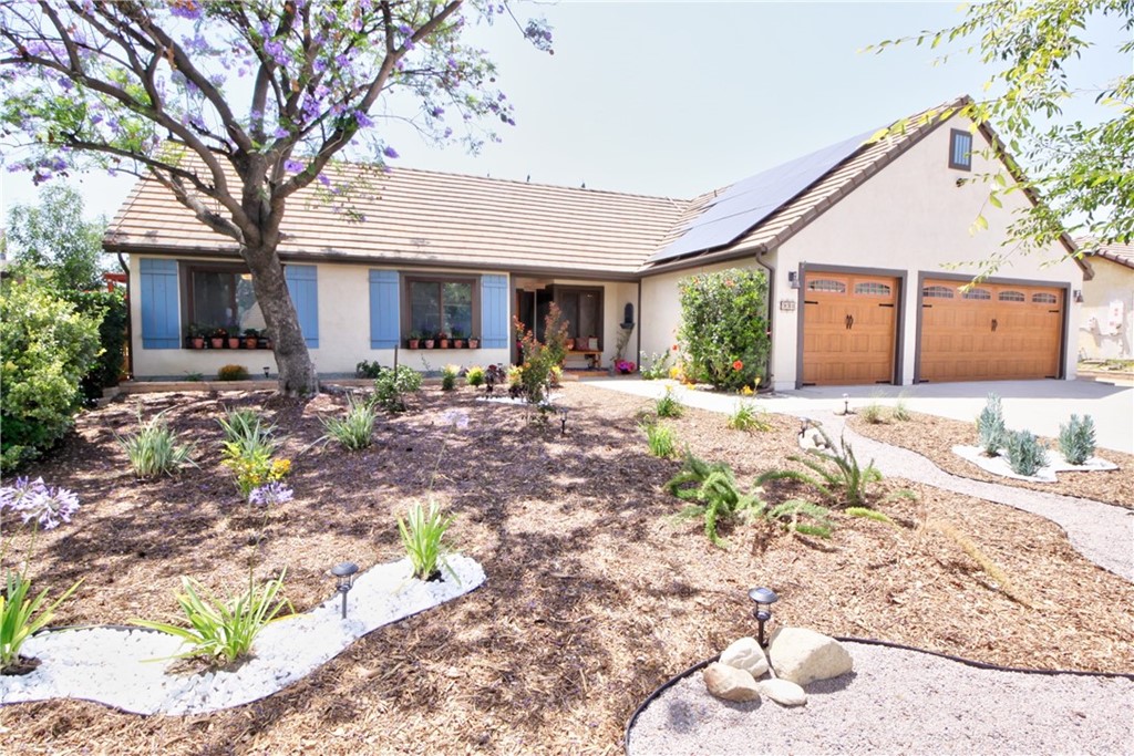 998 Sunset Circle Rialto, CA 92376 - Photo 1 of 1 Gallery Image 1