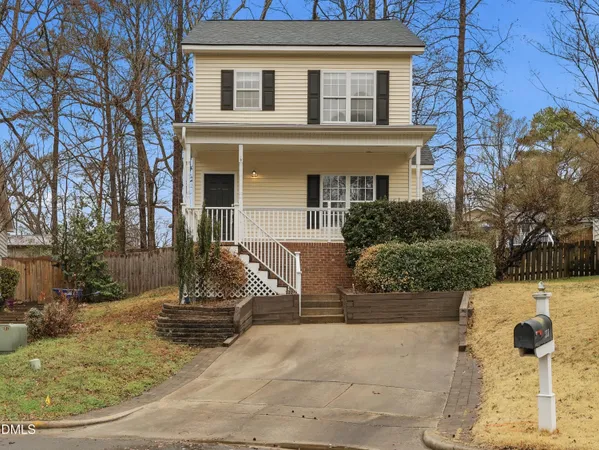 $355,000 | 111 Lemon Drop Circle, Apex, NC 27502