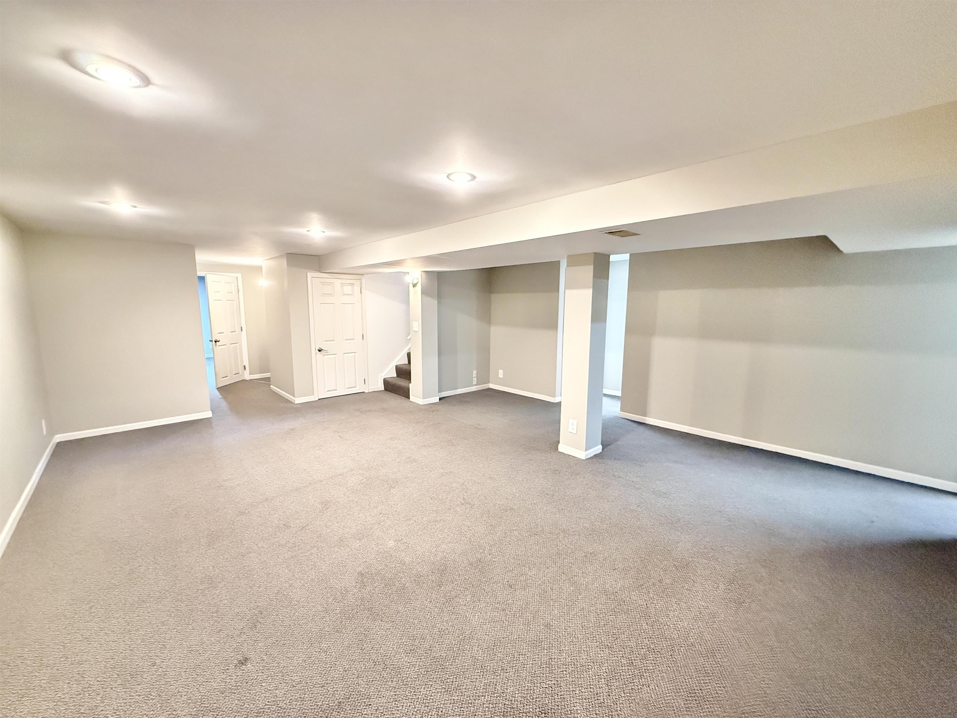 10620 Grover Oaks Road Roscoe, IL 61073 - Photo 14 of 32