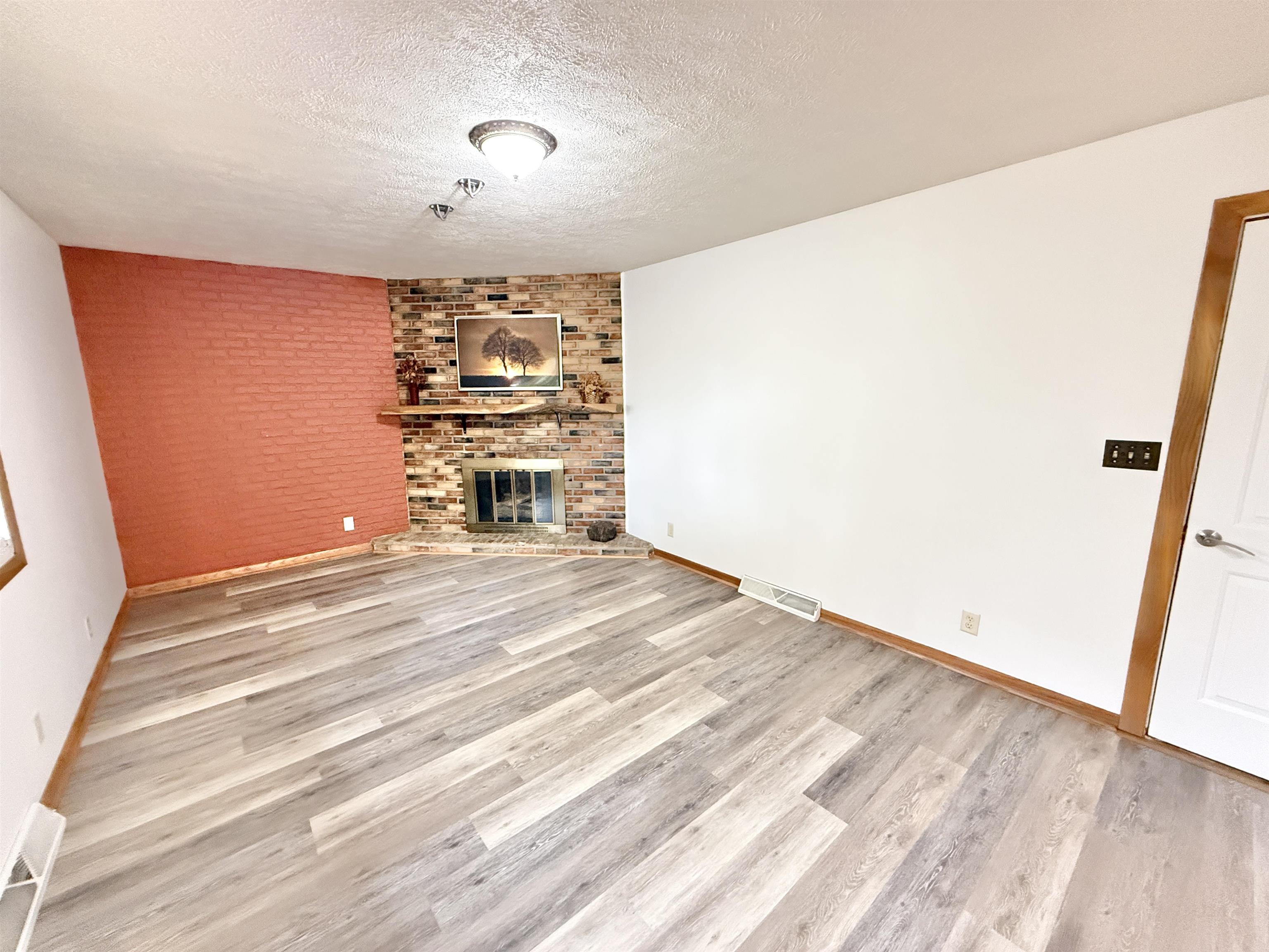 10620 Grover Oaks Road Roscoe, IL 61073 - Photo 16 of 32