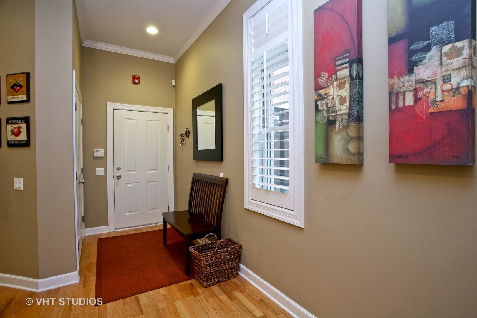 821 Foster Street, Unit 1S Evanston, IL 60201 - Photo 2 of 14 a view of room with workspace and a window
