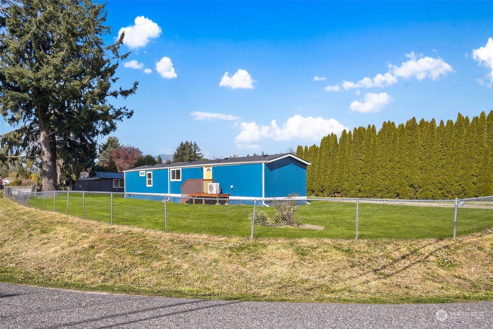18695 Jolly Road Burlington, WA 98233 - Photo 29 of 30 Gallery Image 29
