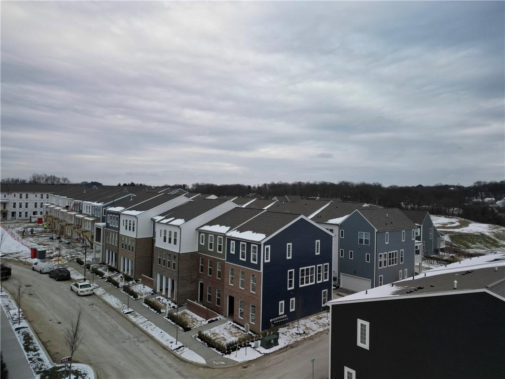 405 Ramsgate Road Cranberry Township, PA 16066 - Photo 4 of 50 an aerial view of a houses with a city